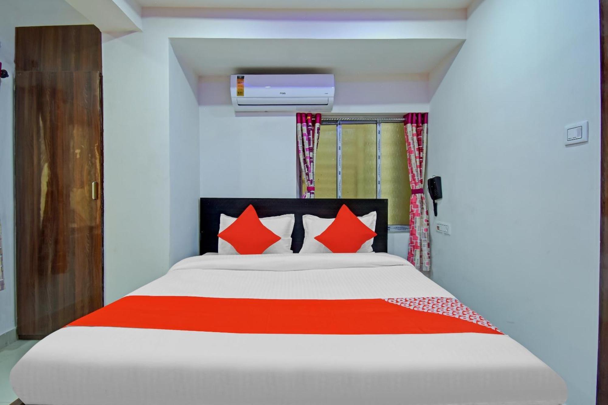 Hotel Flagship 78299 White Stone Hospitality 3*